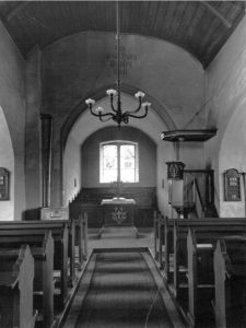 Historische Innenansiht der Kirche in Medard